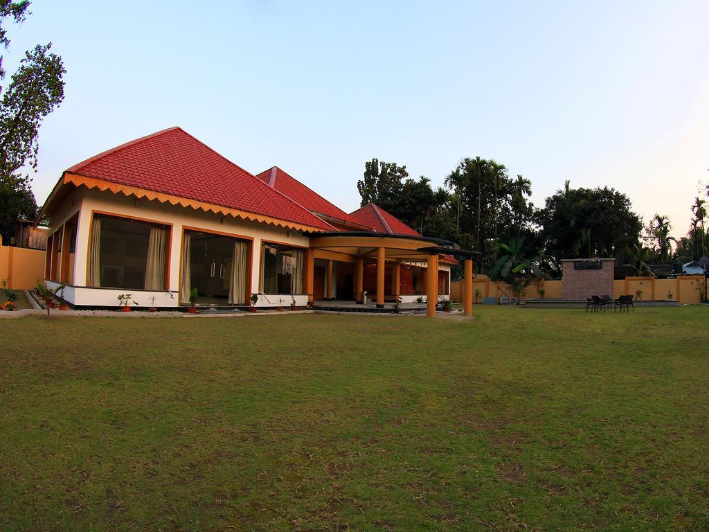 โรงแรม เดอะ รีเซิร์ฟ โกรูมารา ลาตากูรี ภายนอก รูปภาพ