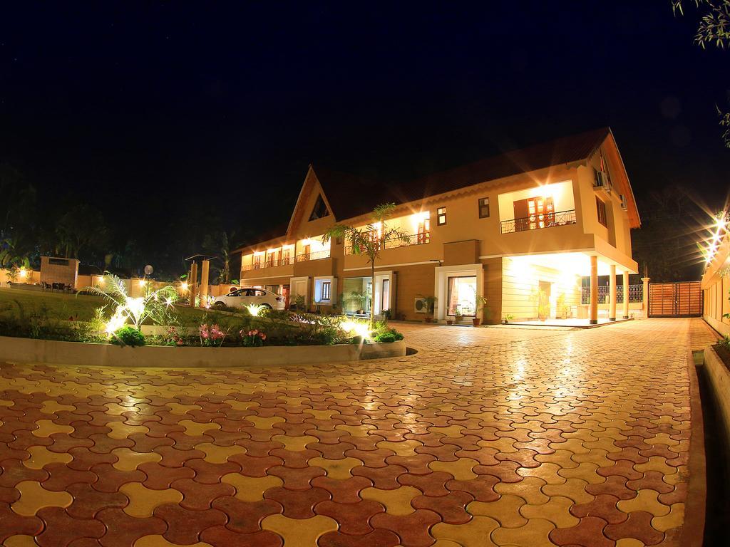 โรงแรม เดอะ รีเซิร์ฟ โกรูมารา ลาตากูรี ภายนอก รูปภาพ