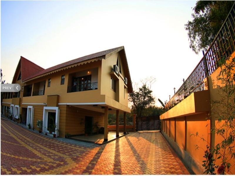 โรงแรม เดอะ รีเซิร์ฟ โกรูมารา ลาตากูรี ภายนอก รูปภาพ